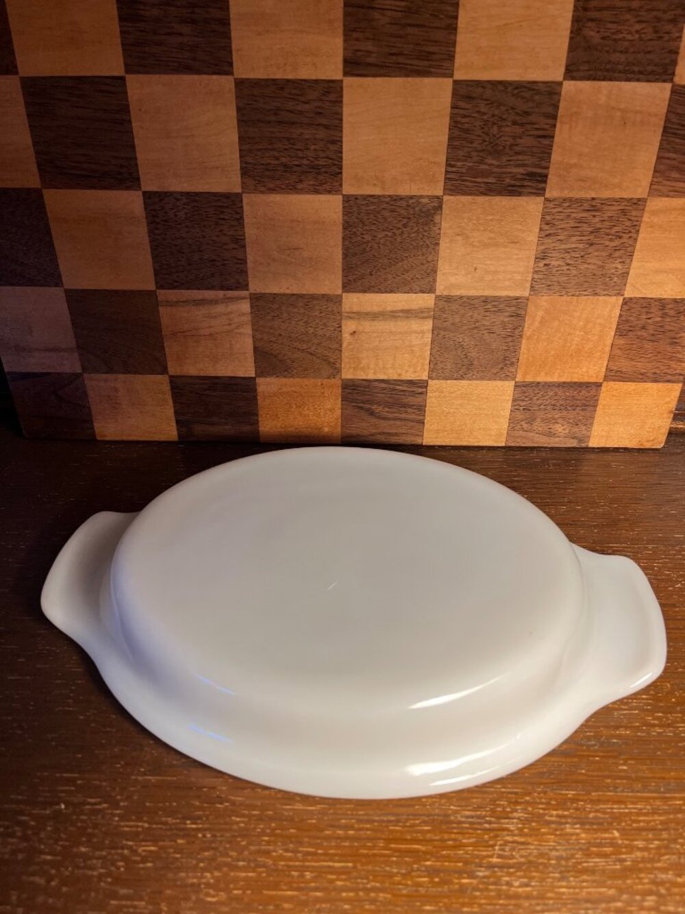 Milk Glass Casserole Lid A1298
